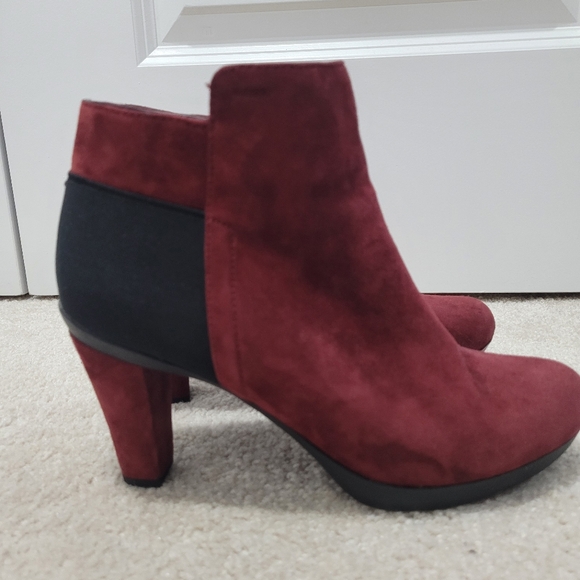 GEOX Heeled Bootie - Garnet, size US 9.5 - Picture 4 of 10